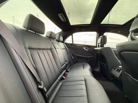 Mercedes-Benz E Class 2.1 E300 SE Bluetec Premium+ Hybrid Auto 4dr 51