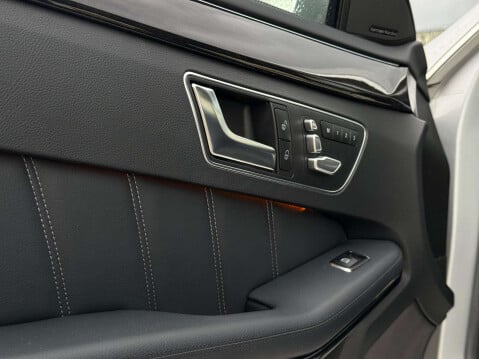Mercedes-Benz E Class 2.1 E300 SE Bluetec Premium+ Hybrid Auto 4dr 62
