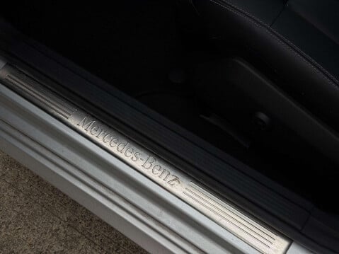 Mercedes-Benz E Class 2.1 E300 SE Bluetec Premium+ Hybrid Auto 4dr 63