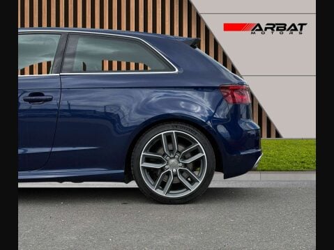 Audi S3 2.0 TFSI Hatchback 3dr Petrol S Tronic quattro Euro 6 (s/s) (300 ps) 12