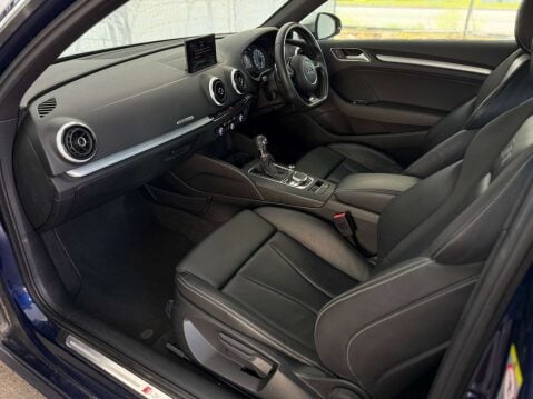 Audi S3 2.0 TFSI Hatchback 3dr Petrol S Tronic quattro Euro 6 (s/s) (300 ps) 51