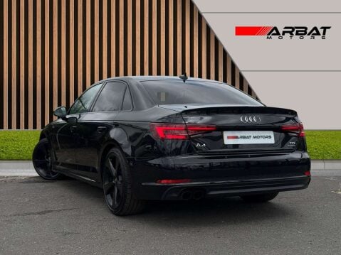 Audi A4 2.0 TDI Black Edition Saloon 4dr Diesel S Tronic quattro Euro 6 (s/s) (190 16