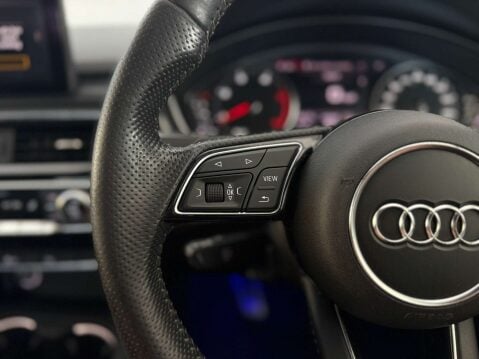 Audi A4 2.0 TDI Black Edition Saloon 4dr Diesel S Tronic quattro Euro 6 (s/s) (190 28