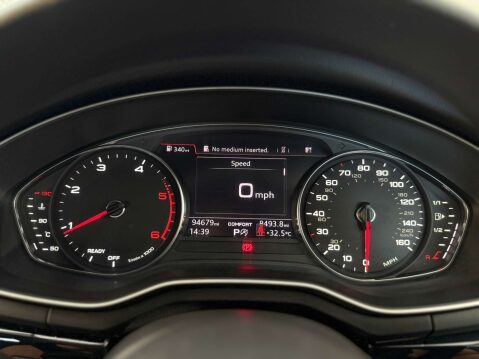 Audi A4 2.0 TDI Black Edition Saloon 4dr Diesel S Tronic quattro Euro 6 (s/s) (190 33