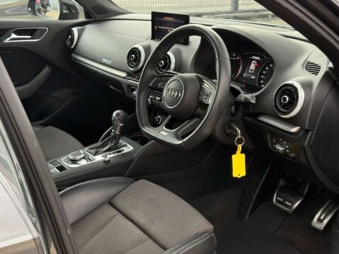 Audi A3 1.5 A3 Sportback Black Edition TFSI Semi-Auto 5dr 16