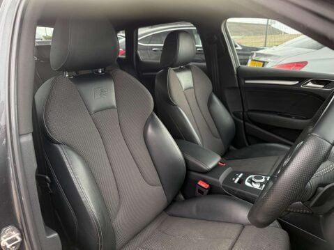 Audi A3 1.5 A3 Sportback Black Edition TFSI Semi-Auto 5dr 18