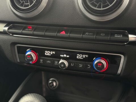 Audi A3 1.5 A3 Sportback Black Edition TFSI Semi-Auto 5dr 26