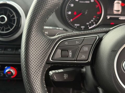 Audi A3 1.5 A3 Sportback Black Edition TFSI Semi-Auto 5dr 29