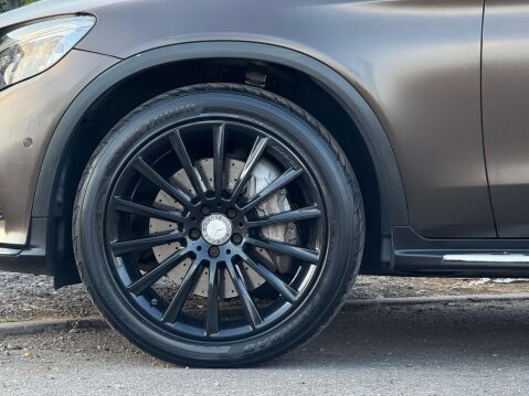 Mercedes-Benz GLC 2.1 GLC 220 D 4Matic AMG Line Premium+ Auto 4WD 5dr 29