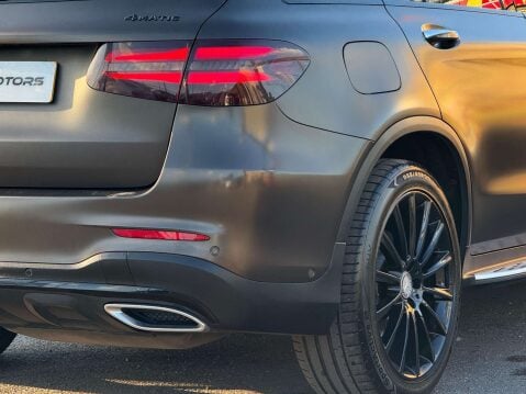 Mercedes-Benz GLC 2.1 GLC 220 D 4Matic AMG Line Premium+ Auto 4WD 5dr 38