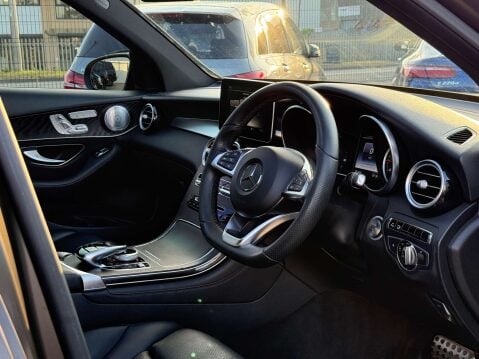 Mercedes-Benz GLC 2.1 GLC 220 D 4Matic AMG Line Premium+ Auto 4WD 5dr 2