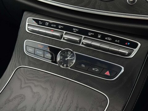 Mercedes-Benz E Class 2.0 E 300 AMG Line Premium+ E Auto 4dr 39