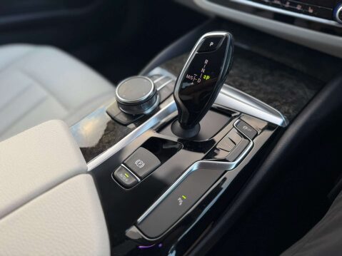 BMW 5 Series 3.0 540I xDrive SE Auto 4WD 4dr 35