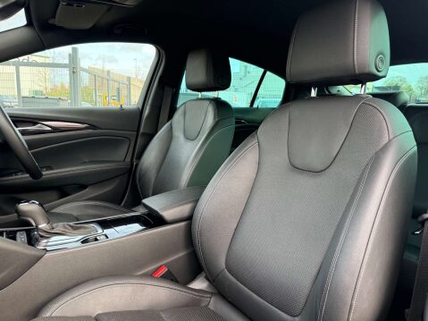 Vauxhall Insignia 1.5 Insignia SRi VX-Line Nav TD Auto 5dr 54