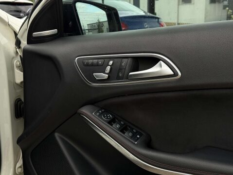 Mercedes-Benz A Class 2.0 AMG A 45 4Matic Premium Auto 4WD 5dr 33