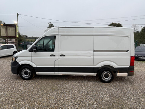 Volkswagen Crafter 2.0 TDI CR35 Startline RWD MWB High Roof Euro 6 (s/s) 5dr 3