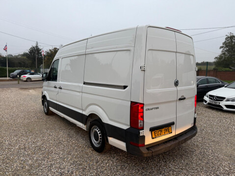 Volkswagen Crafter 2.0 TDI CR35 Startline RWD MWB High Roof Euro 6 (s/s) 5dr 13