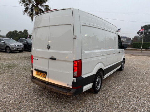 Volkswagen Crafter 2.0 TDI CR35 Startline RWD MWB High Roof Euro 6 (s/s) 5dr 17
