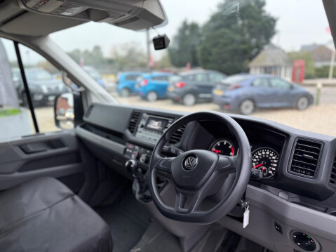 Volkswagen Crafter 2.0 TDI CR35 Startline RWD MWB High Roof Euro 6 (s/s) 5dr 26