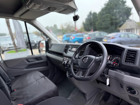 Volkswagen Crafter 2.0 TDI CR35 Startline RWD MWB High Roof Euro 6 (s/s) 5dr 27