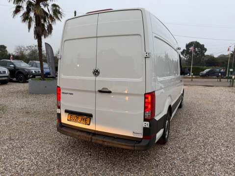 Volkswagen Crafter 2.0 TDI CR35 Startline RWD MWB High Roof Euro 6 (s/s) 5dr 18