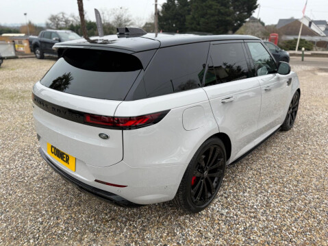 Land Rover Range Rover Sport 3.0 D300 MHEV Dynamic SE Auto 4WD Euro 6 (s/s) 5dr 19