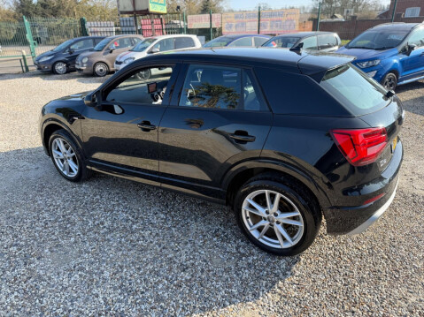 Audi Q2 1.6 TDI 30 S line Euro 6 (s/s) 5dr 12
