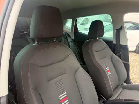 SEAT Ibiza 1.0 TSI FR Euro 6 (s/s) 5dr GPF 37