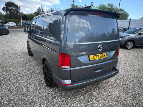 Volkswagen Transporter 2.0 TDI T28 Highline DSG FWD SWB Euro 6 (s/s) 5dr 15