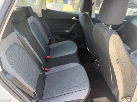 SEAT Arona 1.0 TSI SE Technology Euro 6 (s/s) 5dr 28