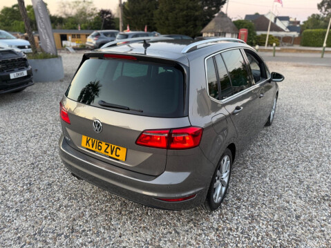 Volkswagen Golf SV 2.0 TDI BlueMotion Tech GT DSG Euro 6 (s/s) 5dr 8