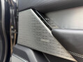 Land Rover Range Rover Velar 2.0 D200 MHEV R-Dynamic SE Auto 4WD Euro 6 (s/s) 5dr 31
