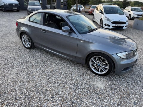 BMW 1 Series 2.0 120d M Sport Steptronic Euro 5 2dr 21