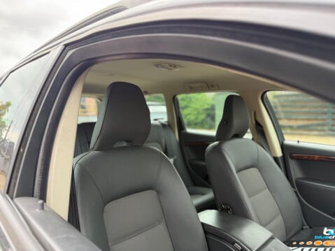 Volvo V70 2.4D SE RTI Nav Geartronic Euro 4 5dr 12