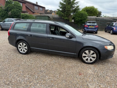 Volvo V70 2.4D SE RTI Nav Geartronic Euro 4 5dr 14