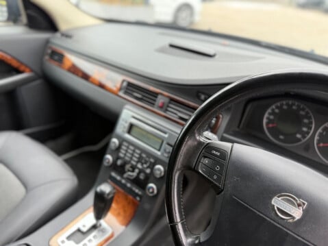 Volvo V70 2.4D SE RTI Nav Geartronic Euro 4 5dr 20