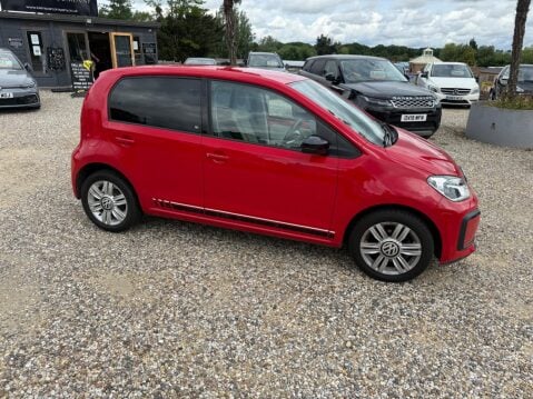 Volkswagen Up 1.0 up! beats Euro 6 (s/s) 3dr 16