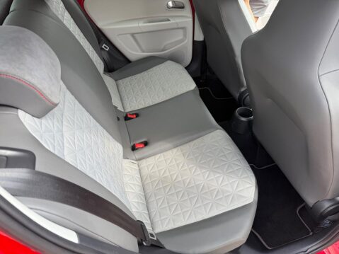 Volkswagen Up 1.0 up! beats Euro 6 (s/s) 3dr 25