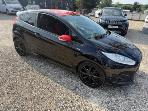 Ford Fiesta 1.0T EcoBoost ST-Line Euro 6 (s/s) 3dr 15