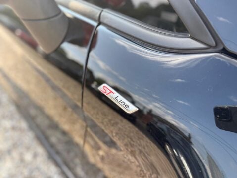 Ford Fiesta 1.0T EcoBoost ST-Line Euro 6 (s/s) 3dr 21