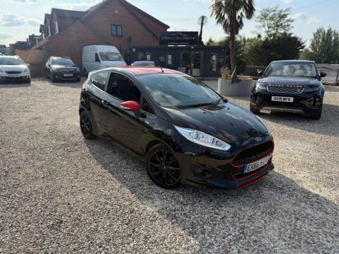 Ford Fiesta 1.0T EcoBoost ST-Line Euro 6 (s/s) 3dr 24