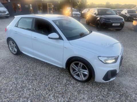 Audi A1 1.0 TFSI 25 S line Sportback Euro 6 (s/s) 5dr 8