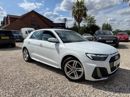 Audi A1 1.0 TFSI 25 S line Sportback Euro 6 (s/s) 5dr