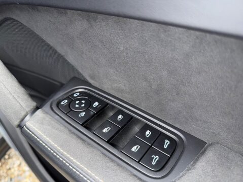 Porsche Cayenne 4.0T V8 Turbo GT TiptronicS 4WD Euro 6 (s/s) 5dr 44