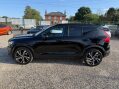 Volvo XC40 2.0 B4 MHEV R-Design Pro Auto Euro 6 (s/s) 5dr 9