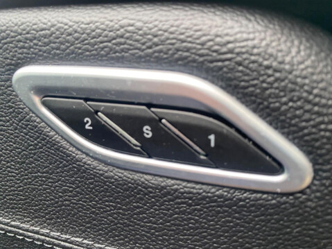Maserati Levante 3.0D V6 ZF 4WD Euro 6 (s/s) 5dr 40