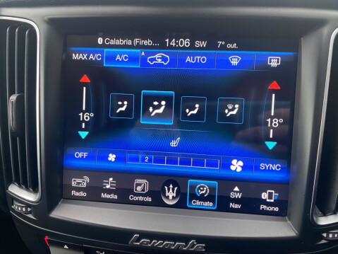 Maserati Levante 3.0D V6 ZF 4WD Euro 6 (s/s) 5dr 53