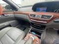 Mercedes-Benz S Class 6.2 S63 V8 AMG G-Tronic Euro 4 4dr 25