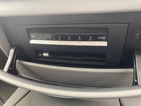 Mercedes-Benz S Class 6.2 S63 V8 AMG G-Tronic Euro 4 4dr 28