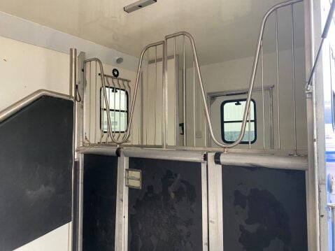 Renault Master Alexander Horse Box 22